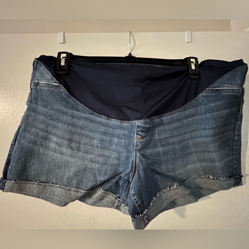Maternity Denim Shorts 16